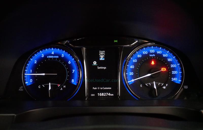 ขายรถเก๋งมือสอง-toyota-โตโยต้า-camry-คัมรี่-รถปี2018-รหัส75930-7deee01c.jpg ขายรถเก๋งมือสอง-toyota-โตโยต้า-camry-คัมรี่-รถปี2018-รหัส75930-7deee01c.jpg