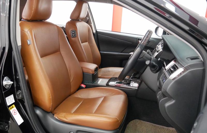 ขายรถเก๋งมือสอง-toyota-โตโยต้า-camry-คัมรี่-รถปี2018-รหัส75930-e24bba2a.jpg ขายรถเก๋งมือสอง-toyota-โตโยต้า-camry-คัมรี่-รถปี2018-รหัส75930-e24bba2a.jpg