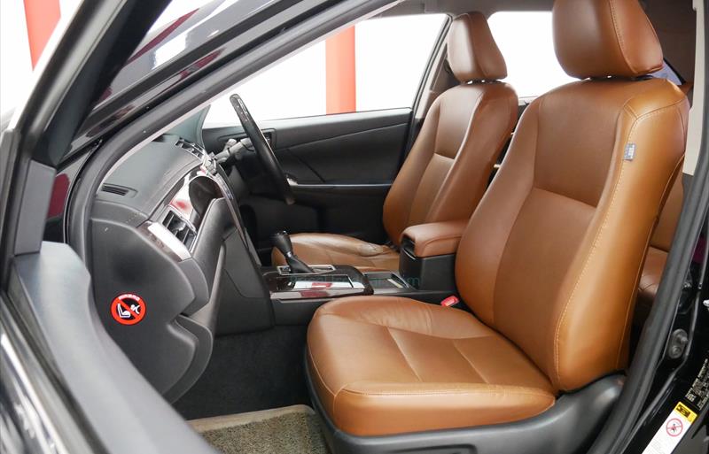 ขายรถเก๋งมือสอง-toyota-โตโยต้า-camry-คัมรี่-รถปี2018-รหัส75930-f76247cd.jpg ขายรถเก๋งมือสอง-toyota-โตโยต้า-camry-คัมรี่-รถปี2018-รหัส75930-f76247cd.jpg