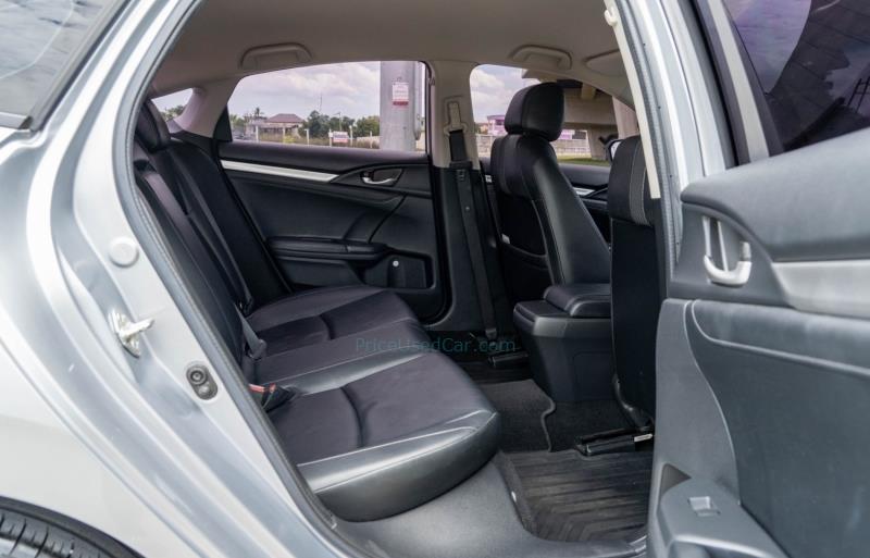 ขายรถเก๋งมือสอง-honda-ฮอนด้า-civic-ซีวิค-รถปี2020-รหัส75951-3a70faa3.jpg ขายรถเก๋งมือสอง-honda-ฮอนด้า-civic-ซีวิค-รถปี2020-รหัส75951-3a70faa3.jpg