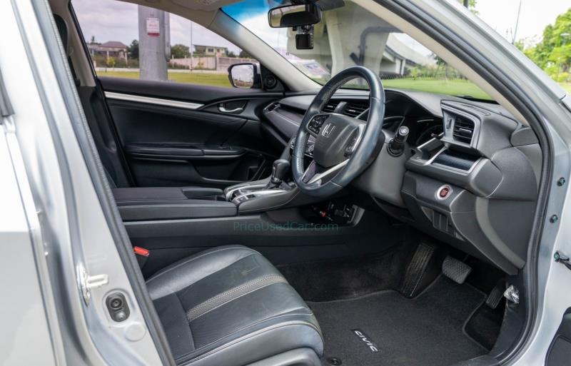 ขายรถเก๋งมือสอง-honda-ฮอนด้า-civic-ซีวิค-รถปี2020-รหัส75951-40e6873f.jpg ขายรถเก๋งมือสอง-honda-ฮอนด้า-civic-ซีวิค-รถปี2020-รหัส75951-40e6873f.jpg