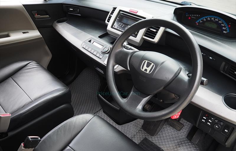 ขายรถเก๋งมือสอง-honda-ฮอนด้า-freed-ฟรีด-รถปี2013-รหัส75952-724c3b89.jpg ขายรถเก๋งมือสอง-honda-ฮอนด้า-freed-ฟรีด-รถปี2013-รหัส75952-724c3b89.jpg