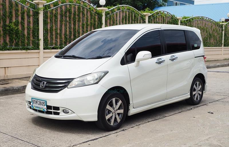 รถเก๋งมือสอง HONDA FREED รถปี 2013