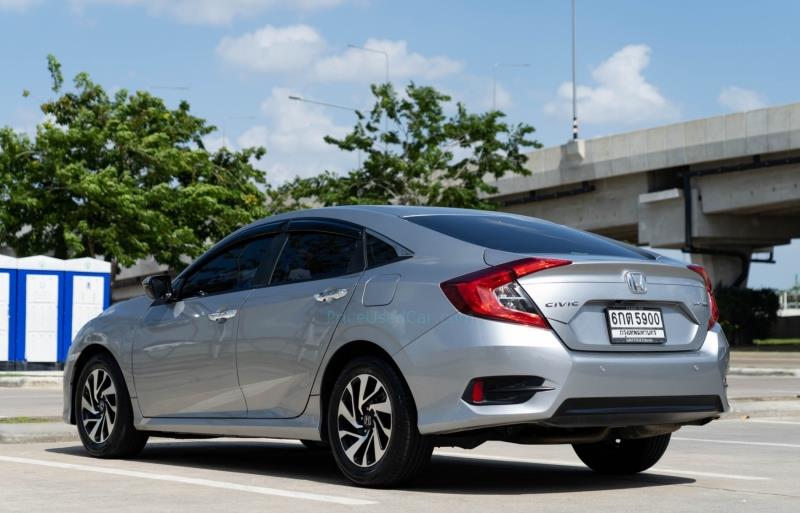 ขายรถเก๋งมือสอง honda civic รถปี2017 รหัส 75961 รูปที่6