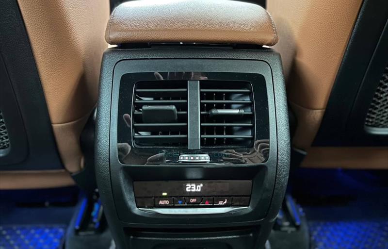 ขายรถ-suv-มือสอง-bmw-บีเอ็มดับบลิว-x3-เอ็กซ์3-รถปี2021-รหัส75967-fae71b6e.jpg ขายรถ-suv-มือสอง-bmw-บีเอ็มดับบลิว-x3-เอ็กซ์3-รถปี2021-รหัส75967-fae71b6e.jpg