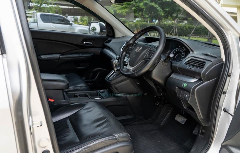 ขายรถอเนกประสงค์มือสอง honda cr-v รถปี2015 รหัส 75977-รูปที่8 ขายรถอเนกประสงค์มือสอง honda cr-v รถปี2015 รหัส 75977-รูปที่8