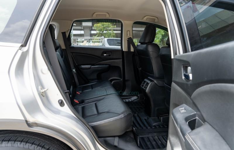 ขายรถอเนกประสงค์มือสอง honda cr-v รถปี2015 รหัส 75977-รูปที่9 ขายรถอเนกประสงค์มือสอง honda cr-v รถปี2015 รหัส 75977-รูปที่9