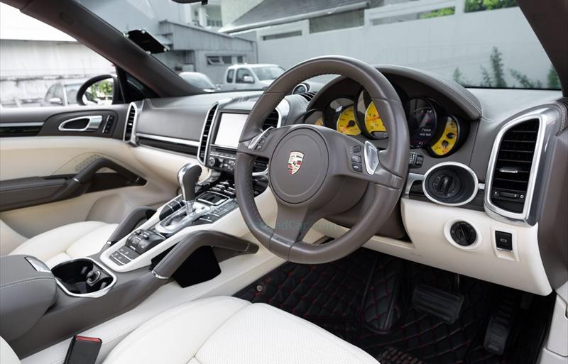 ขายรถ-suv-มือสอง-porsche-ปอร์เช่-cayenne-รถปี2012-รหัส75999-17f83943.jpg ขายรถ-suv-มือสอง-porsche-ปอร์เช่-cayenne-รถปี2012-รหัส75999-17f83943.jpg