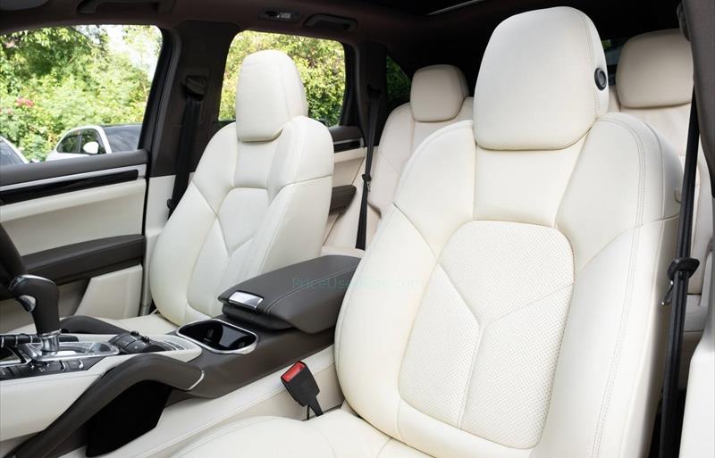 ขายรถ-suv-มือสอง-porsche-ปอร์เช่-cayenne-รถปี2012-รหัส75999-826d2fb9.jpg ขายรถ-suv-มือสอง-porsche-ปอร์เช่-cayenne-รถปี2012-รหัส75999-826d2fb9.jpg