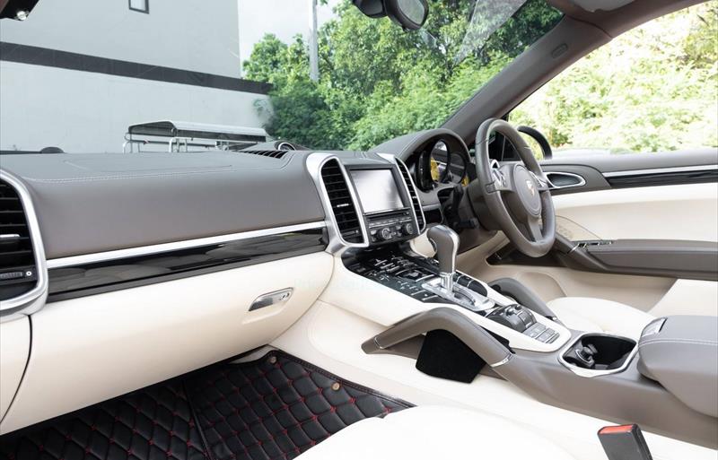 ขายรถ-suv-มือสอง-porsche-ปอร์เช่-cayenne-รถปี2012-รหัส75999-86f0c298.jpg ขายรถ-suv-มือสอง-porsche-ปอร์เช่-cayenne-รถปี2012-รหัส75999-86f0c298.jpg