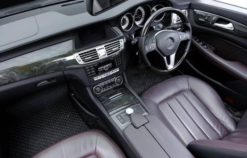 ขายรถเก๋งมือสอง-mercedes-benz-เมอร์เซเดสเบนซ์-cls250-cdi-amg-รถปี2013-รหัส76000-297a1fab.jpg ขายรถเก๋งมือสอง-mercedes-benz-เมอร์เซเดสเบนซ์-cls250-cdi-amg-รถปี2013-รหัส76000-297a1fab.jpg