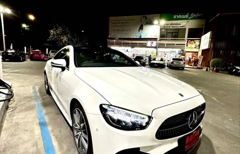 ขายรถเก๋งมือสอง-mercedes-benz-เมอร์เซเดสเบนซ์-e200-อีสองศูนย์ศูนย์-รถปี2022-รหัส76007-8283cdf8.jpg ขายรถเก๋งมือสอง-mercedes-benz-เมอร์เซเดสเบนซ์-e200-อีสองศูนย์ศูนย์-รถปี2022-รหัส76007-8283cdf8.jpg