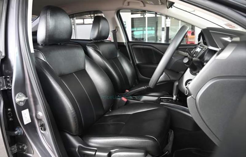 ขายรถเก๋งมือสอง-honda-ฮอนด้า-city-ซิตี้-รถปี2017-รหัส76019-323ea0d9.jpg ขายรถเก๋งมือสอง-honda-ฮอนด้า-city-ซิตี้-รถปี2017-รหัส76019-323ea0d9.jpg