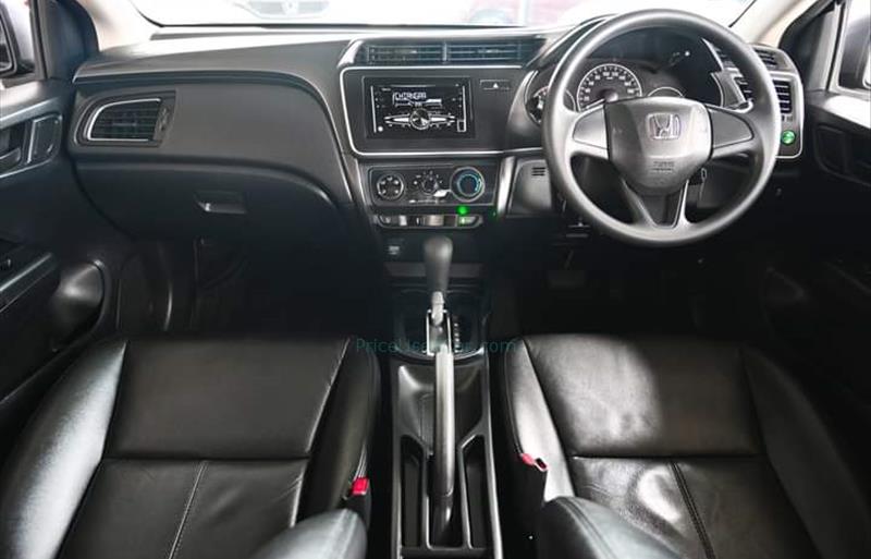ขายรถเก๋งมือสอง-honda-ฮอนด้า-city-ซิตี้-รถปี2017-รหัส76019-a8ccbacf.jpg ขายรถเก๋งมือสอง-honda-ฮอนด้า-city-ซิตี้-รถปี2017-รหัส76019-a8ccbacf.jpg