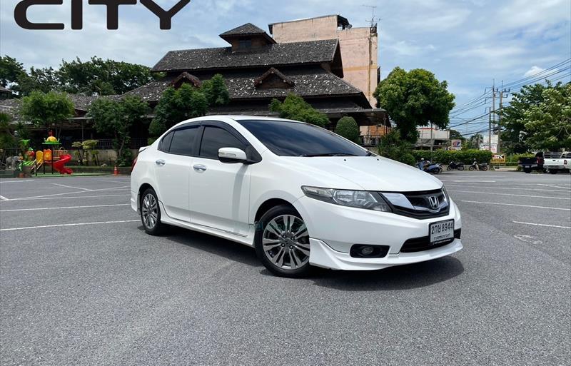 รถเก๋งมือสอง  HONDA CITY 1.5 SV i-VTEC รถปี2014