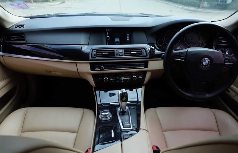 ขายรถเก๋งมือสอง-bmw-บีเอ็มดับบลิว-520d-ห้าสองศูนย์ดี-รถปี2011-รหัส76042-4d3c2136.jpg ขายรถเก๋งมือสอง-bmw-บีเอ็มดับบลิว-520d-ห้าสองศูนย์ดี-รถปี2011-รหัส76042-4d3c2136.jpg