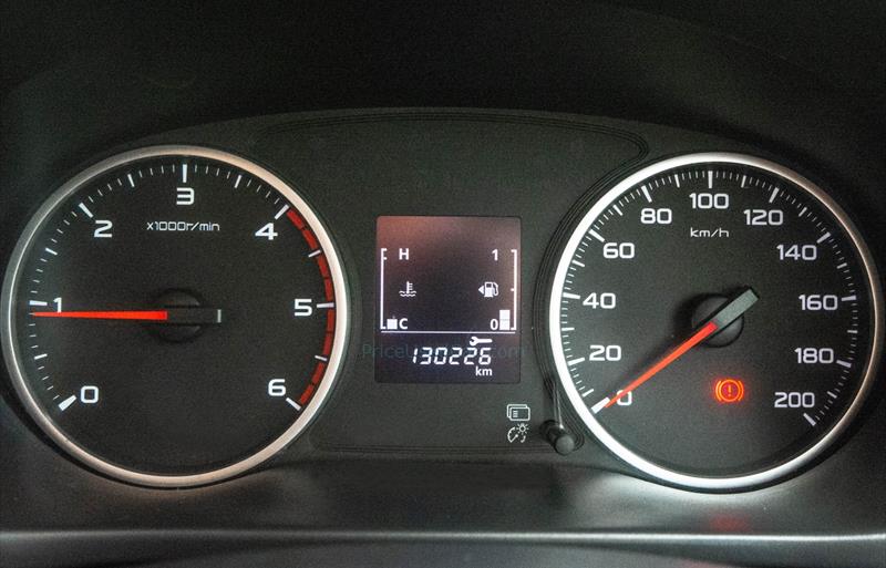 ขายรถกระบะมือสอง mitsubishi triton รถปี2015 รหัส 76044 รูปที่12 ขายรถกระบะมือสอง mitsubishi triton รถปี2015 รหัส 76044 รูปที่12