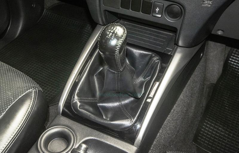 ขายรถกระบะมือสอง mitsubishi triton รถปี2015 รหัส 76044 รูปที่7 ขายรถกระบะมือสอง mitsubishi triton รถปี2015 รหัส 76044 รูปที่7