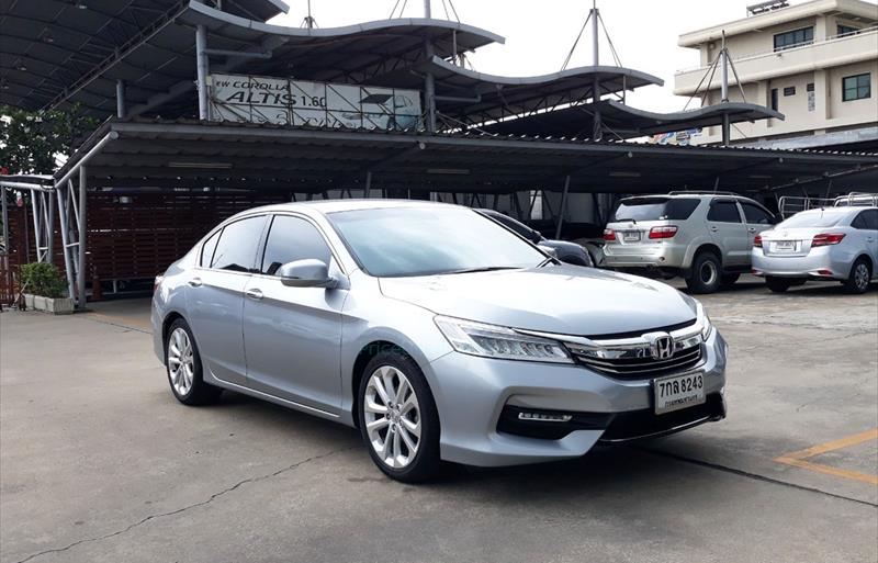 ขายรถเก๋งมือสอง-honda-ฮอนด้า-accord-แอคคอร์ด-รถปี2018-รหัส76050-65826b1c.jpg ขายรถเก๋งมือสอง-honda-ฮอนด้า-accord-แอคคอร์ด-รถปี2018-รหัส76050-65826b1c.jpg