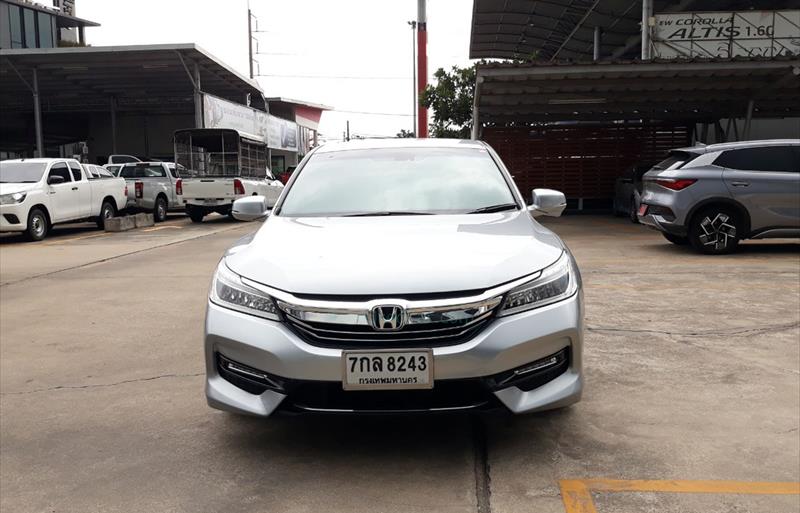 ขายรถเก๋งมือสอง-honda-ฮอนด้า-accord-แอคคอร์ด-รถปี2018-รหัส76050-da053360.jpg ขายรถเก๋งมือสอง-honda-ฮอนด้า-accord-แอคคอร์ด-รถปี2018-รหัส76050-da053360.jpg