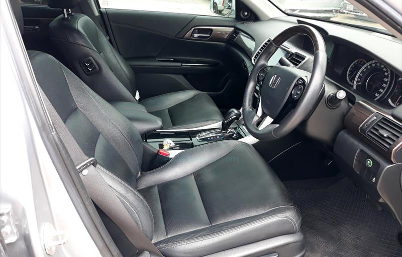ขายรถเก๋งมือสอง-honda-ฮอนด้า-accord-แอคคอร์ด-รถปี2018-รหัส76051-e1066681.jpg ขายรถเก๋งมือสอง-honda-ฮอนด้า-accord-แอคคอร์ด-รถปี2018-รหัส76051-e1066681.jpg