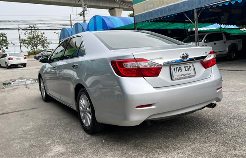 ขายรถเก๋งมือสอง-toyota-โตโยต้า-camry-คัมรี่-รถปี2012-รหัส76052-942c5130.jpg ขายรถเก๋งมือสอง-toyota-โตโยต้า-camry-คัมรี่-รถปี2012-รหัส76052-942c5130.jpg