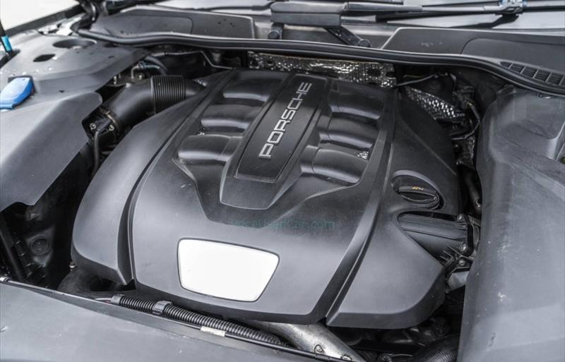 ขายรถ-suv-มือสอง-porsche-ปอร์เช่-cayenne-รถปี2012-รหัส76065-6db7fd8e.jpg ขายรถ-suv-มือสอง-porsche-ปอร์เช่-cayenne-รถปี2012-รหัส76065-6db7fd8e.jpg