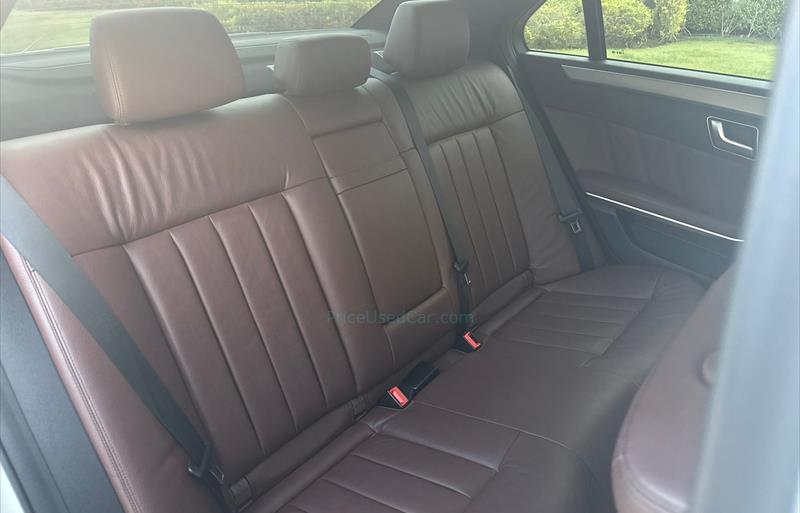 ขายรถเก๋งมือสอง-mercedes-benz-เมอร์เซเดสเบนซ์-e200-cgi-รถปี2014-รหัส76066-c4186acf.jpg ขายรถเก๋งมือสอง-mercedes-benz-เมอร์เซเดสเบนซ์-e200-cgi-รถปี2014-รหัส76066-c4186acf.jpg