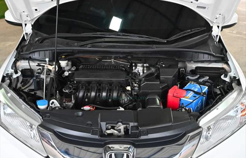 ขายรถเก๋งมือสอง-honda-ฮอนด้า-city-ซิตี้-รถปี2017-รหัส76085-1b61ad40.jpg ขายรถเก๋งมือสอง-honda-ฮอนด้า-city-ซิตี้-รถปี2017-รหัส76085-1b61ad40.jpg