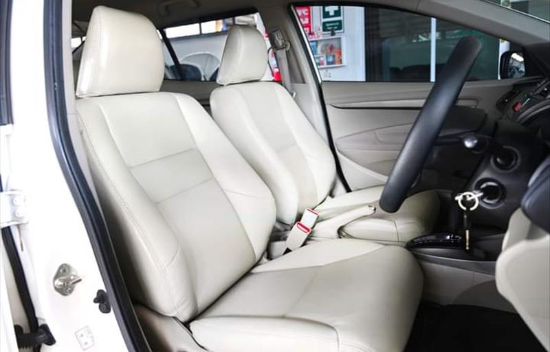 ขายรถเก๋งมือสอง-honda-ฮอนด้า-city-ซิตี้-รถปี2013-รหัส76088-88685db6.jpg ขายรถเก๋งมือสอง-honda-ฮอนด้า-city-ซิตี้-รถปี2013-รหัส76088-88685db6.jpg