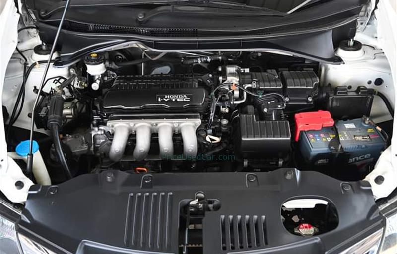 ขายรถเก๋งมือสอง-honda-ฮอนด้า-city-ซิตี้-รถปี2013-รหัส76088-ed772267.jpg ขายรถเก๋งมือสอง-honda-ฮอนด้า-city-ซิตี้-รถปี2013-รหัส76088-ed772267.jpg