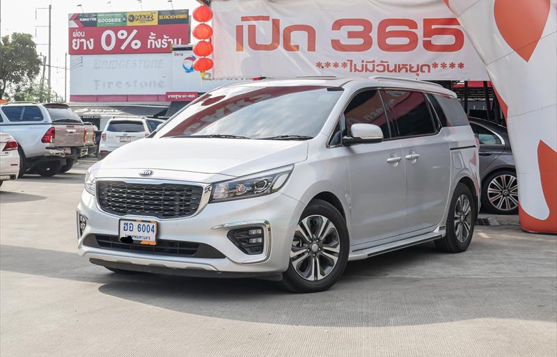 รถตู้มือสอง KIA GRAND CARNIVAL รถปี 2018