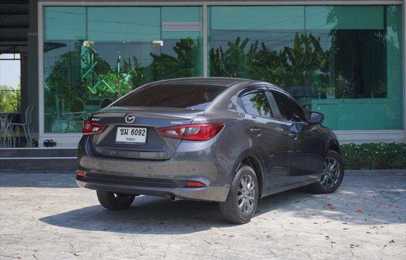 ขายรถเก๋งมือสอง-mazda-มาสด้า-2-สอง-รถปี2020-รหัส76114-0b9271ea.jpg ขายรถเก๋งมือสอง-mazda-มาสด้า-2-สอง-รถปี2020-รหัส76114-0b9271ea.jpg