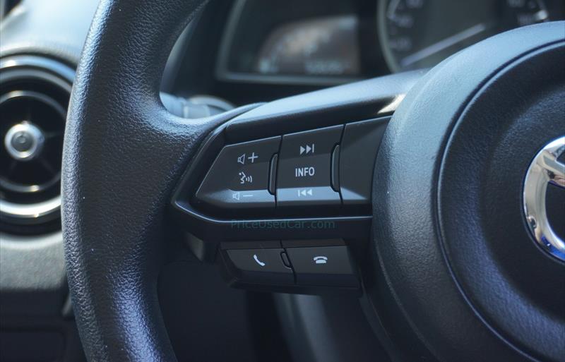 ขายรถเก๋งมือสอง-mazda-มาสด้า-2-สอง-รถปี2020-รหัส76114-0c435e95.jpg ขายรถเก๋งมือสอง-mazda-มาสด้า-2-สอง-รถปี2020-รหัส76114-0c435e95.jpg
