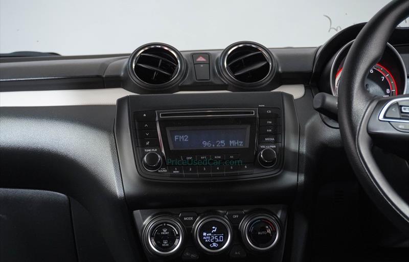 ขายรถเก๋งมือสอง-suzuki-ซูซูกิ-swift-สวิฟ-รถปี2023-รหัส76118-9471abfc.jpg ขายรถเก๋งมือสอง-suzuki-ซูซูกิ-swift-สวิฟ-รถปี2023-รหัส76118-9471abfc.jpg