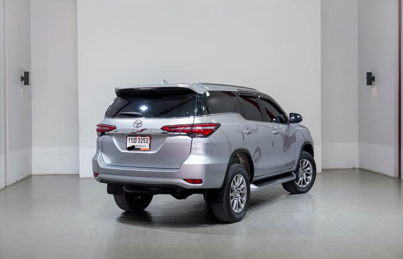 ขายรถ-suv-มือสอง-toyota-โตโยต้า-fortuner-ฟอร์จูนเนอร์-รถปี2021-รหัส76121-9dcd8ba2.jpg ขายรถ-suv-มือสอง-toyota-โตโยต้า-fortuner-ฟอร์จูนเนอร์-รถปี2021-รหัส76121-9dcd8ba2.jpg