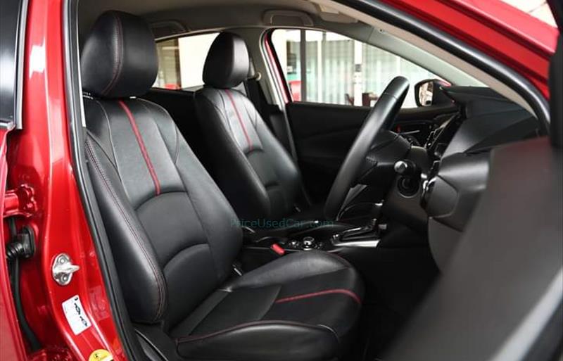 ขายรถเก๋งมือสอง-mazda-มาสด้า-2-สอง-รถปี2015-รหัส76130-9d21ce59.jpg ขายรถเก๋งมือสอง-mazda-มาสด้า-2-สอง-รถปี2015-รหัส76130-9d21ce59.jpg