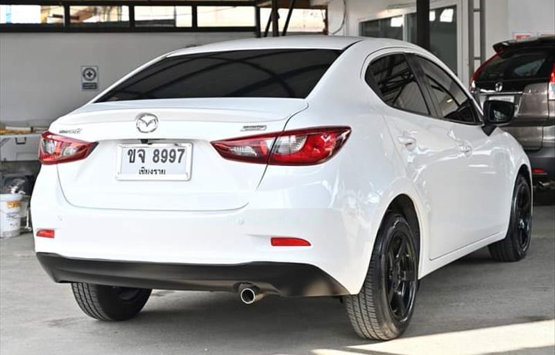ขายรถเก๋งมือสอง-mazda-มาสด้า-2-สอง-รถปี2016-รหัส76131-691e9bd3.jpg ขายรถเก๋งมือสอง-mazda-มาสด้า-2-สอง-รถปี2016-รหัส76131-691e9bd3.jpg