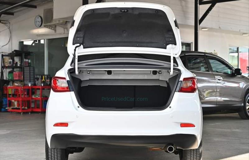 ขายรถเก๋งมือสอง-mazda-มาสด้า-2-สอง-รถปี2016-รหัส76131-b5accddb.jpg ขายรถเก๋งมือสอง-mazda-มาสด้า-2-สอง-รถปี2016-รหัส76131-b5accddb.jpg