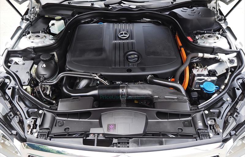 ขายรถเก๋งมือสอง-mercedes-benz-เมอร์เซเดสเบนซ์-300e-รถปี2014-รหัส76161-a22afc4f.jpg ขายรถเก๋งมือสอง-mercedes-benz-เมอร์เซเดสเบนซ์-300e-รถปี2014-รหัส76161-a22afc4f.jpg