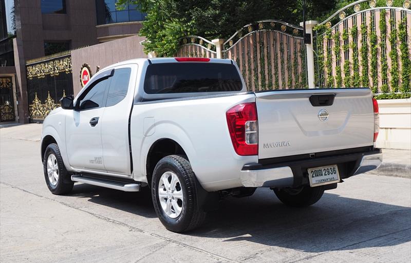 ขายรถกระบะมือสอง nissan np-300-navara รถปี2018 รหัส 76184 รูปที่2