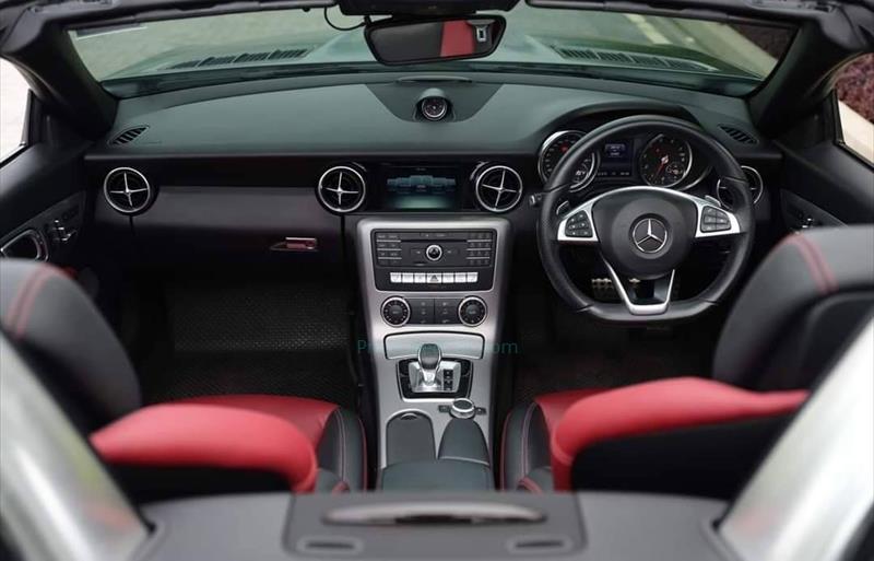 ขายรถเก๋งมือสอง-mercedes-benz-เมอร์เซเดสเบนซ์-slc300-รถปี2018-รหัส76204-5e1b48a7.jpg ขายรถเก๋งมือสอง-mercedes-benz-เมอร์เซเดสเบนซ์-slc300-รถปี2018-รหัส76204-5e1b48a7.jpg