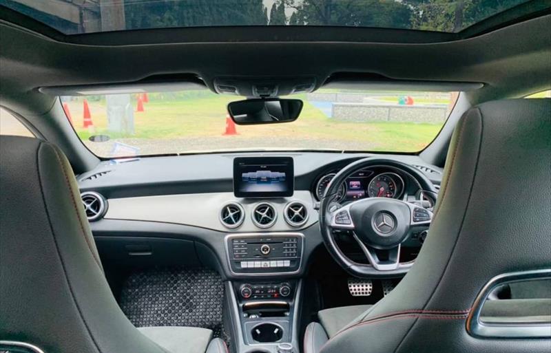 ขายรถเก๋งมือสอง-mercedes-benz-เมอร์เซเดสเบนซ์-cla250-amg-ซีแอลเอสองห้าศูนย์-เอเอ็มจี-รถปี2017-รหัส76216-793f80a4.jpg ขายรถเก๋งมือสอง-mercedes-benz-เมอร์เซเดสเบนซ์-cla250-amg-ซีแอลเอสองห้าศูนย์-เอเอ็มจี-รถปี2017-รหัส76216-793f80a4.jpg