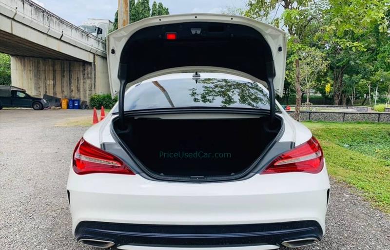 ขายรถเก๋งมือสอง-mercedes-benz-เมอร์เซเดสเบนซ์-cla250-amg-ซีแอลเอสองห้าศูนย์-เอเอ็มจี-รถปี2017-รหัส76216-96b3d950.jpg ขายรถเก๋งมือสอง-mercedes-benz-เมอร์เซเดสเบนซ์-cla250-amg-ซีแอลเอสองห้าศูนย์-เอเอ็มจี-รถปี2017-รหัส76216-96b3d950.jpg