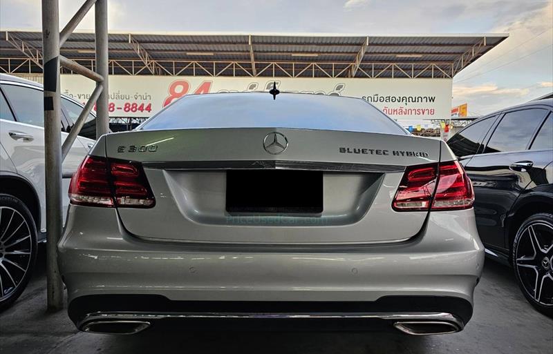 ขายรถเก๋งมือสอง-mercedes-benz-เมอร์เซเดสเบนซ์-e300-อีสามศูนย์ศูนย์-รถปี2014-รหัส76221-235aec3a.jpg ขายรถเก๋งมือสอง-mercedes-benz-เมอร์เซเดสเบนซ์-e300-อีสามศูนย์ศูนย์-รถปี2014-รหัส76221-235aec3a.jpg