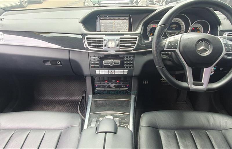 ขายรถเก๋งมือสอง-mercedes-benz-เมอร์เซเดสเบนซ์-e300-อีสามศูนย์ศูนย์-รถปี2014-รหัส76221-5d3dea79.jpg ขายรถเก๋งมือสอง-mercedes-benz-เมอร์เซเดสเบนซ์-e300-อีสามศูนย์ศูนย์-รถปี2014-รหัส76221-5d3dea79.jpg