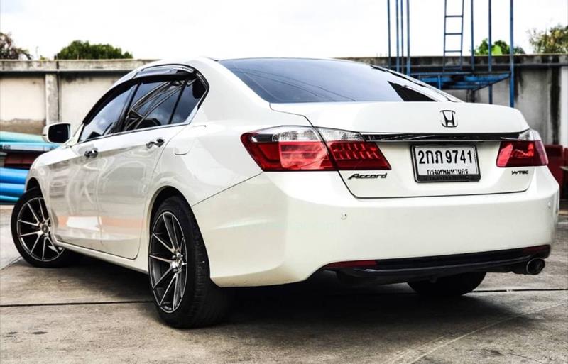 ขายรถเก๋งมือสอง-honda-ฮอนด้า-accord-แอคคอร์ด-รถปี2013-รหัส76226-082e927a.jpg ขายรถเก๋งมือสอง-honda-ฮอนด้า-accord-แอคคอร์ด-รถปี2013-รหัส76226-082e927a.jpg