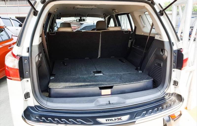 ขายรถ-suv-มือสอง-isuzu-อีซูซุ-mu-x-มิวเอ็กซ์-รถปี2017-รหัส76231-3cccd5b0.jpg ขายรถ-suv-มือสอง-isuzu-อีซูซุ-mu-x-มิวเอ็กซ์-รถปี2017-รหัส76231-3cccd5b0.jpg