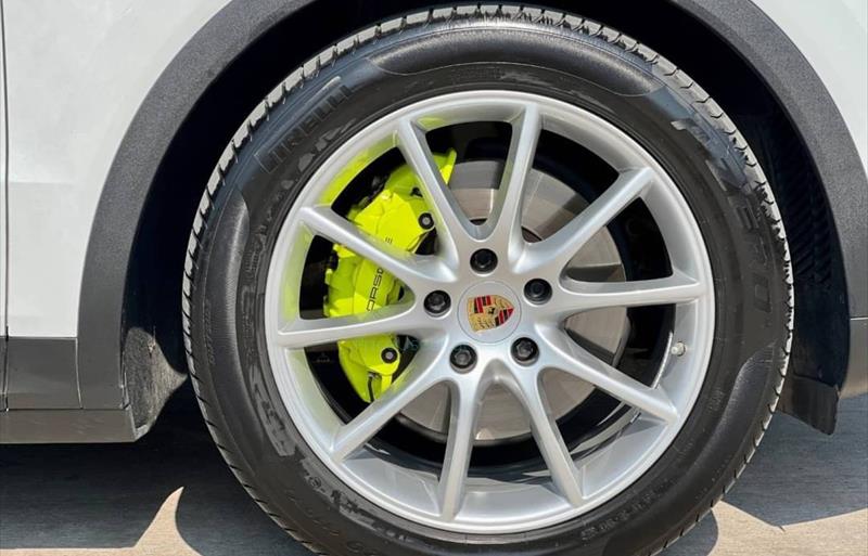 ขายรถ-suv-มือสอง-porsche-ปอร์เช่-cayenne-รถปี2019-รหัส76237-8f3a455a.jpg ขายรถ-suv-มือสอง-porsche-ปอร์เช่-cayenne-รถปี2019-รหัส76237-8f3a455a.jpg