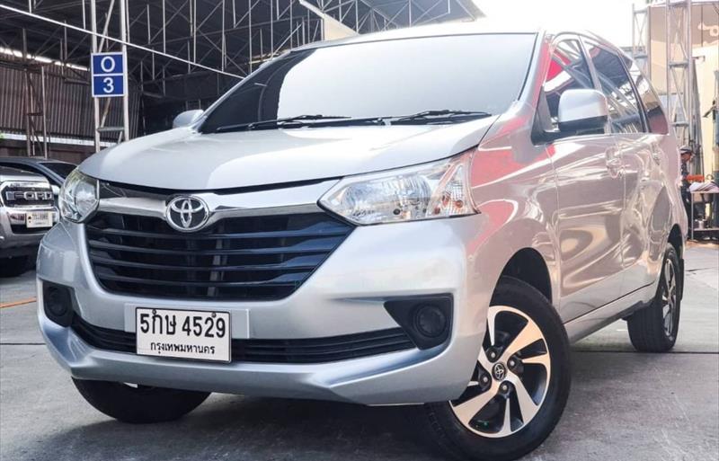 รถเก๋งมือสอง TOYOTA AVANZA รถปี 2016
